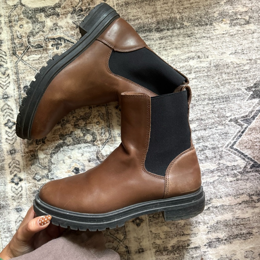 Madewell Bradley Chelsea lugsole brown leather boots size 7 - Picture 2 of 7